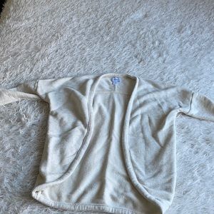 Old navy sweater